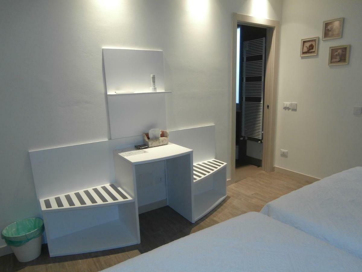 Bed And Breakfast Di Mara E Stefano Verona Eksteriør bilde